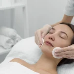 1760032548_kosmetologiske-procedurer-i-klinikken-beautiful-people.webp.webp