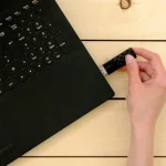 usb-og-sund-fornuft-5-ting-du-aldrig-boer-slutte.webp.webp